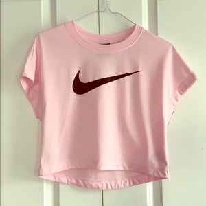 Nike Cropped Pink Top!